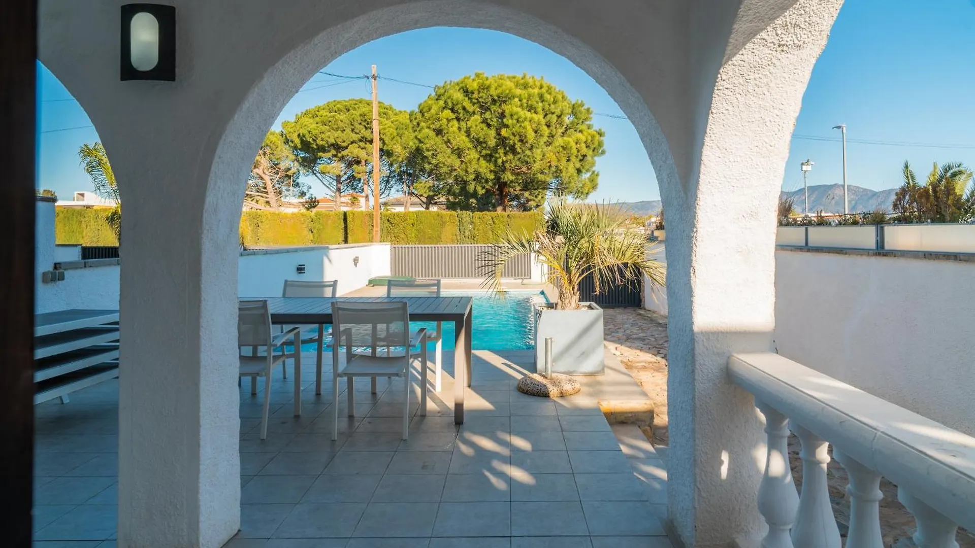 Welcs Villa 021 Emp Caza Con Piscina Privada Empuriabrava Spain