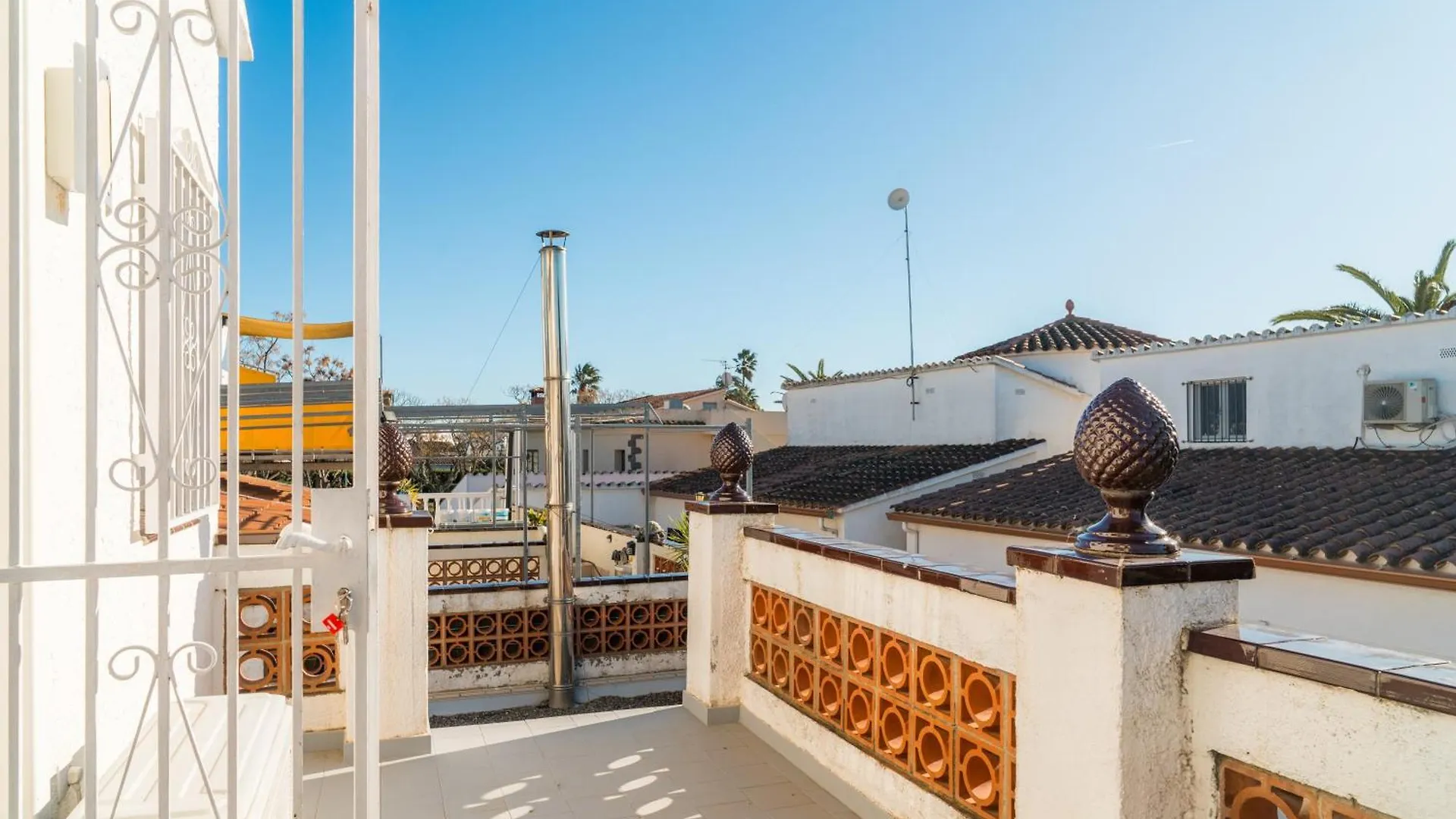 Welcs Villa 021 Emp Caza Con Piscina Privada Empuriabrava