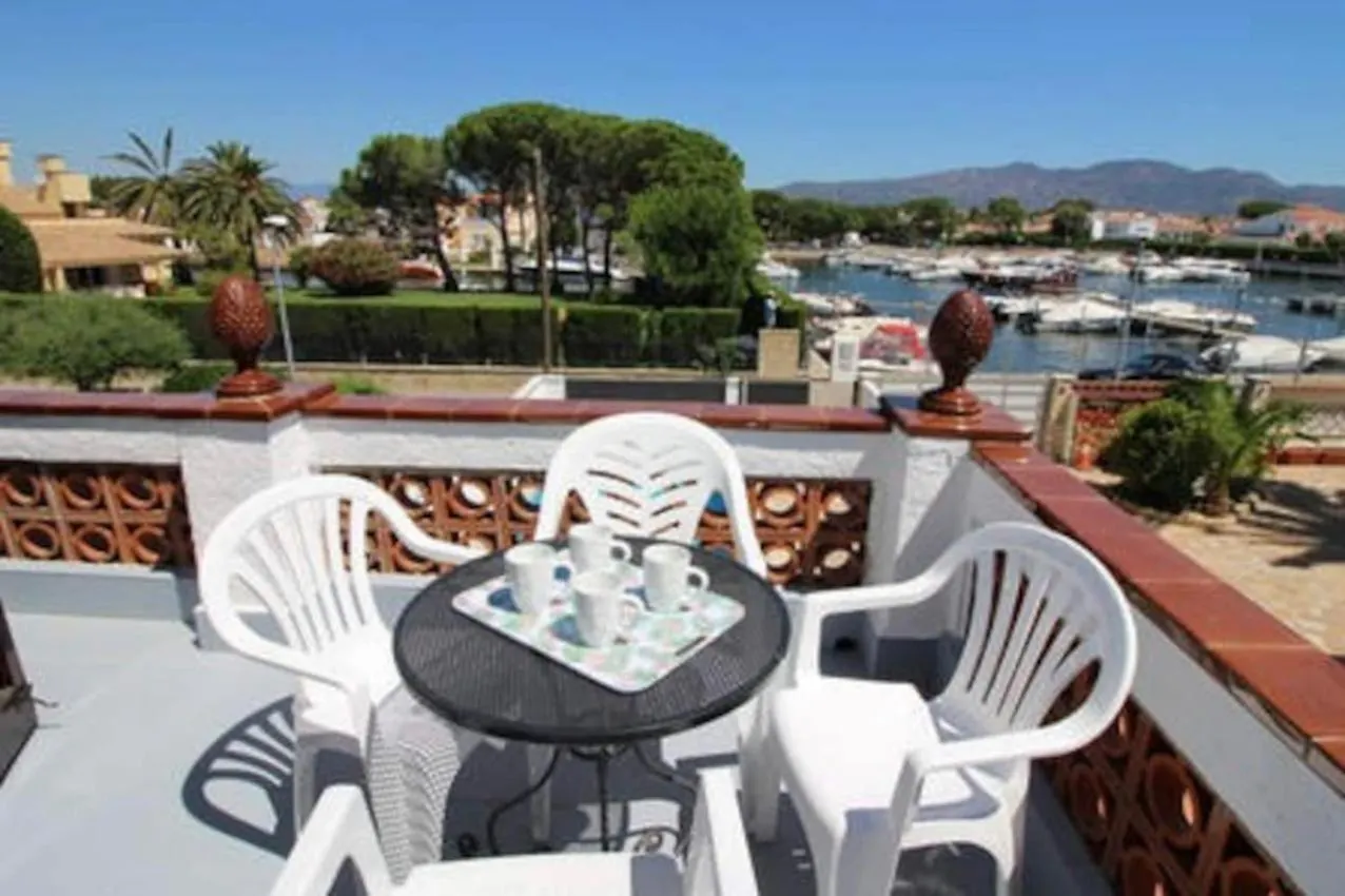 Welcs Villa 021 Emp Caza Con Piscina Privada Empuriabrava Spain